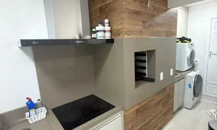 Vende se apartamentocom a maior area de lazer de balneario camboriu
