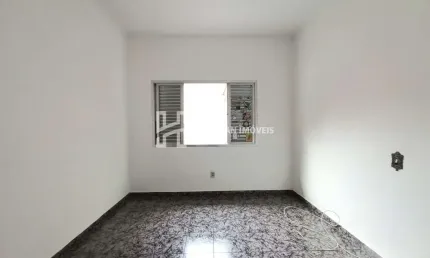 Casa com 3 Quartos, 2 Banheiros, 2 Vagas à venda - Santa Paula