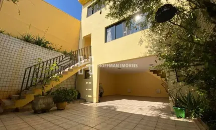 LINDO SOBRADO COM BOA LOCALIZAÇÃO AGENDE SUA VISITA