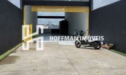 Galpão comercial com pé direito de 4m a venda no Cerâmica