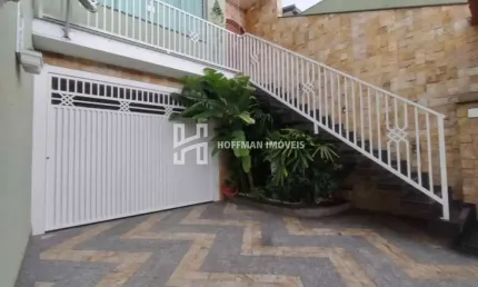 Casa com 3 Quartos, 3 Suítes, 8 Vagas à venda - Olímpico