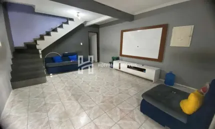 Casa de Vila com 4 dormitórios 2 banheiros 2 vagas a venda Barcelona