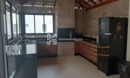 Sobrado com 3 Quartos, 3 Suíte, 4 Vagas à venda - Olímpico