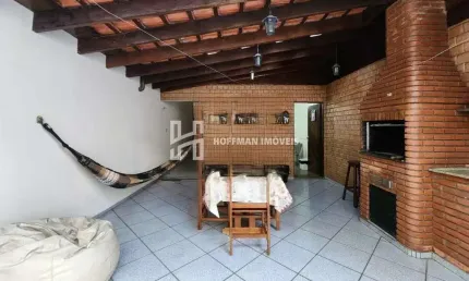 Excelente sobrado disponível a venda no bairro santa maria!