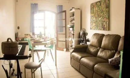 Sobrado com 3 Quartos, 1 Suíte, 2 Vagas à venda - Barcelona