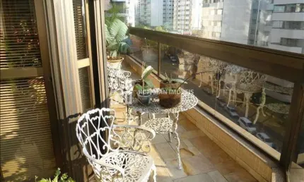 Apartamento com 3 Quartos, 3 Suítes, 3 Vagas à venda - Santo Antônio