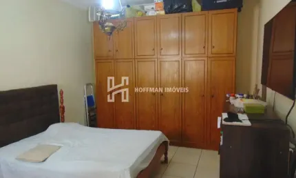 Sobrado com 3 Quartos, 1 Suíte, 2 Vagas à venda - Santo Antônio