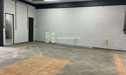 Prédio comercial 600,00m2 total/terreno e 1.800,00m2 útil à venda - Santo Antônio