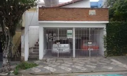 casa com terreno para reforma no bairro Santa Maria
