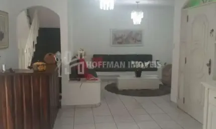Sobrado à venda com edícula nos fundos, 03 dormitórios e 02 vagas de garagem, osvaldo cruz