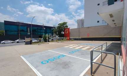 Prédio comercial com 1450 m de terreno e 604 metros de área construída