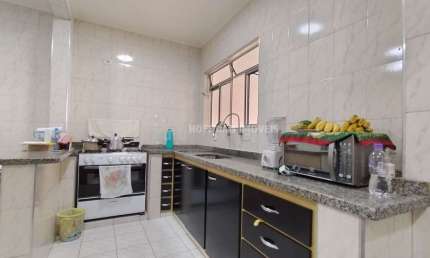 02 casas à venda com 02 vagas de garagem no Bairro Nova Gerty