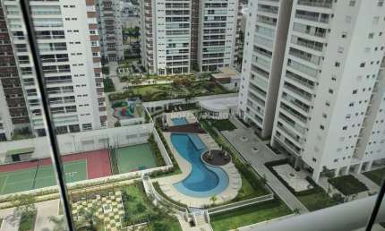 Apartamento de 162m² com vista privilegiada para o Boulevard e para o Condomínio Reserva.