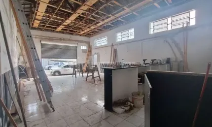 Ponto comercial com 1 sala para alugar na Rua Humberto de Campos, --, São José, São Caetano do Sul
