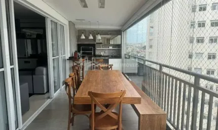 Apartamento com 4 dormitórios sendo 2 suítes e 4 vagas de garagem a venda no Jardim São Caetano