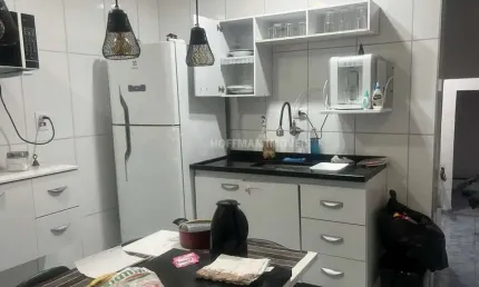 Casa residencial no centro de scs 4 dormitórios com edícula