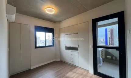 Apartamento alto padrão com sacada gourmet, laser, para Locação no Bairro Jardim em Santo André!