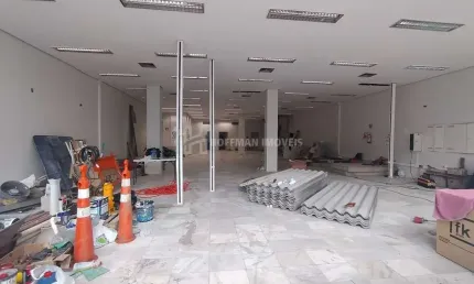 Prédio à venda na Rua Primeiro de Maio, --, Centro, Santo André