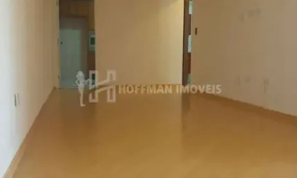 Apartamento térreo à venda com 02 dormitórios e 01 vaga no Bairro Osvaldo Cruz