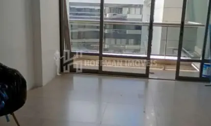 Sala comercial com banheiro e uma vaga no Espaço Cerâmica - SCS