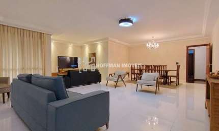 Apartamento para alugar com 237m² 3 suítes, 5 WC, 3 Vagas de garagem.
