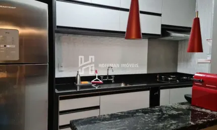 Apartamento com 02 dormitórios, 01 suíte, varanda gourmet com churrasqueira, 02 vagas à venda