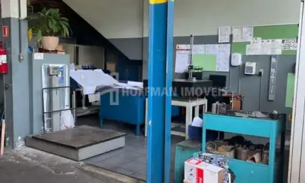 Barracão / Galpão / Depósito com 5 salas para alugar na Rua Senador Vergueiro, --, Centro, São Caetano do Sul