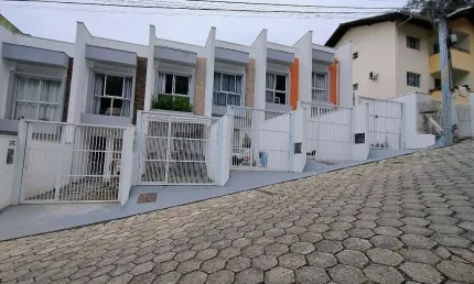 Casa com 2 quartos à venda no Itoupava Seca, Blumenau 