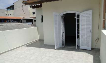Sobrado à Venda com 5 Quartos e 4 WC's na Vila Pires, Santo André, SP