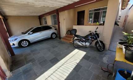 Casa Térrea à Venda com 3 Quartos e 2 WC's na Cidade São Jorge, Santo André, SP