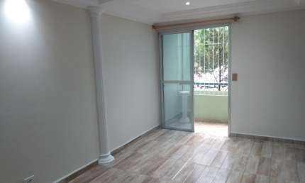 Apartamento à Venda com 2 Quartos e WC no Parque São Vicente, Mauá, SP