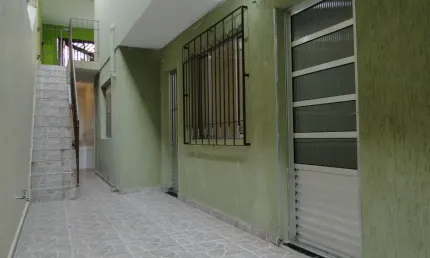 Casa Assobradada à Venda com 4 Quartos e 2 WC's no Parque Marajoara, Santo André, SP