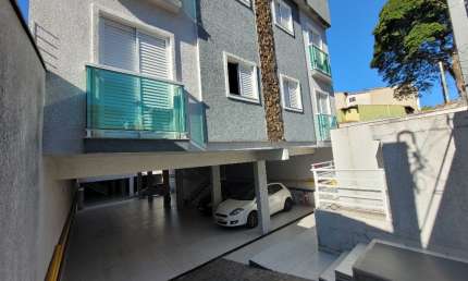 Apartamento à Venda com 2 Quartos e WC na Vila Humaitá, Santo André, SP