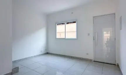 Sobrado em Condomínio para Venda em Praia Grande, Samambaia, 2 dormitórios, 2 banheiros, 1 vaga