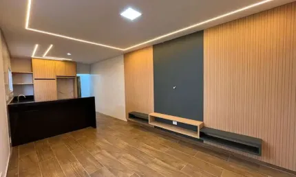 Casa para Venda em Praia Grande, Ocian, 2 dormitórios, 1 suíte, 2 banheiros, 2 vagas