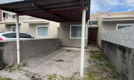 Casa para Venda em Palhoça, Pachecos, 2 dormitórios, 1 banheiro, 1 vaga