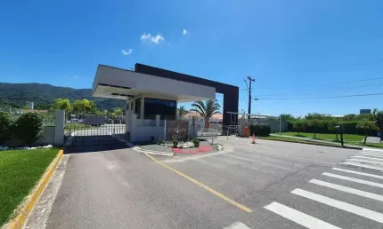 Casa para Venda em Palhoça, Bela Vista, 2 dormitórios, 1 banheiro, 1 vaga
