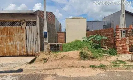 Casa para Venda em Bauru, Parque Jaraguá, 1 dormitório, 1 banheiro, 2 vagas