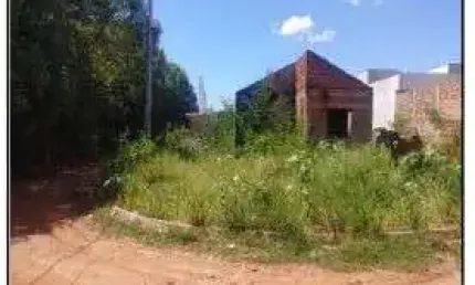 Terreno à venda na Rua Fernando Ávila Parra, Tangarás, Bauru