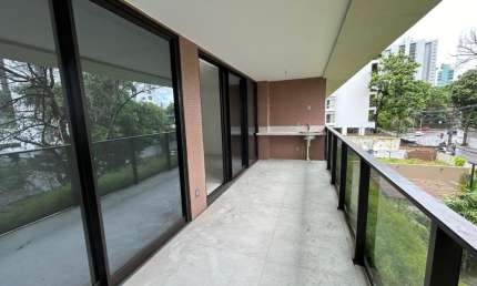 Apartamento com 4 suítes Aluguel- Parnamirim- Recife