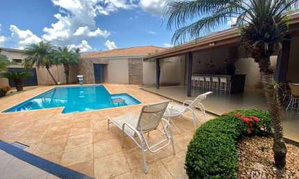 Casa com 3 dormitórios à venda, 538 m² por R$ 1.600.000,00 - City Barretos - Barretos/SP