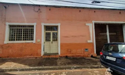 Barracão à venda, 726 m² por R$ 650.000,00 - Centro - Barretos/SP