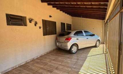 Casa com 3 quartos à venda na Avenida 45, Primavera, Barretos