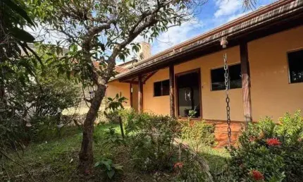 Casa com 5 quartos à venda na Avenida 15, Centro, Barretos