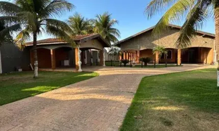 Casa com 6 quartos à venda na Rua Peru, América, Barretos
