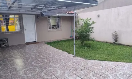 Casa para Venda em Curitiba, Campo Comprido, 3 dormitórios, 1 suíte, 1 banheiro, 3 vagas