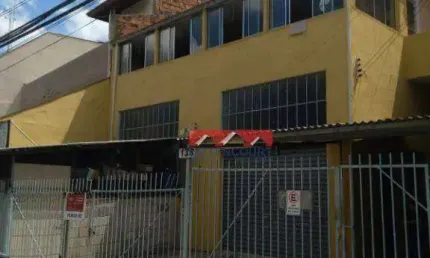 Casa com 3 dormitórios à venda, 303 m² por R$ 550.000,00 - Jardim do Lago - Jundiaí/SP