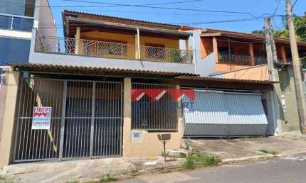 Casa à venda por R$ 750.000,00 - Parque São Luiz - Jundiaí/SP