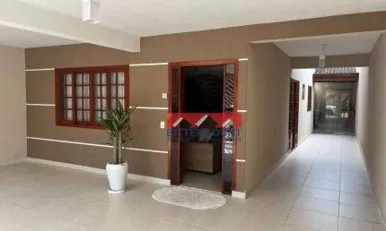 Casa com 2 dormitórios à venda, 216 m² por R$ 700.000,00 - Jardim Marambaia - Jundiaí/SP