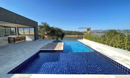 Casa com 4 dormitórios à venda, 450 m² por R$ 3.900.000,00 - Paiol Grande - Joanópolis/SP